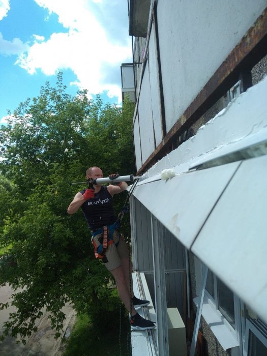 Наружная герметизация  и ремонт балкона